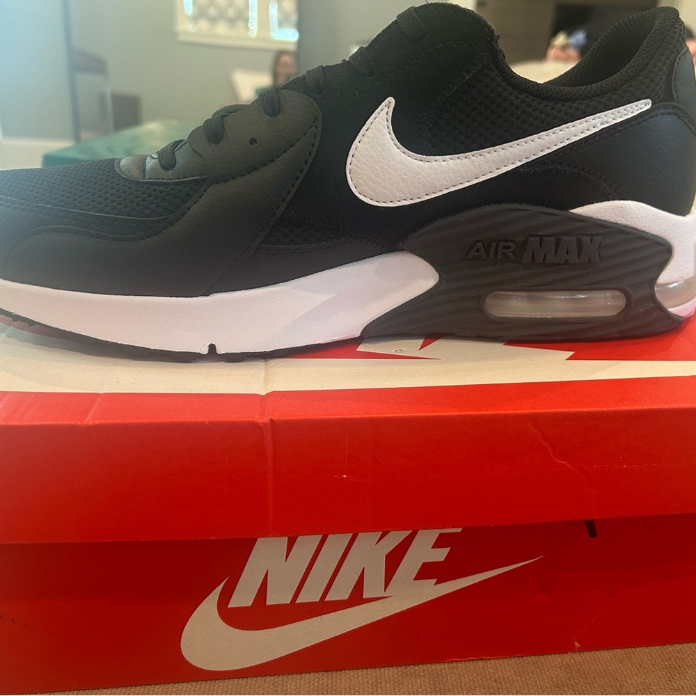 Men’s Nike Air Max 11.5 - New in box
